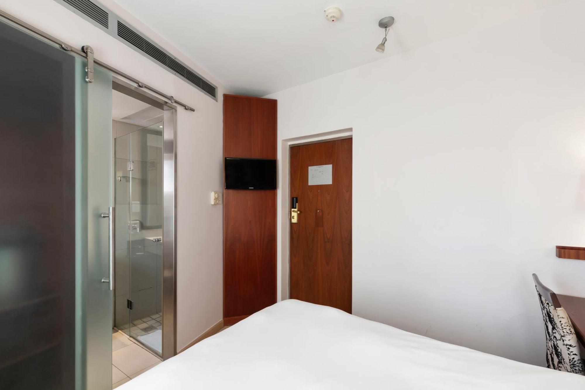 Hotel Neighbourgood East
